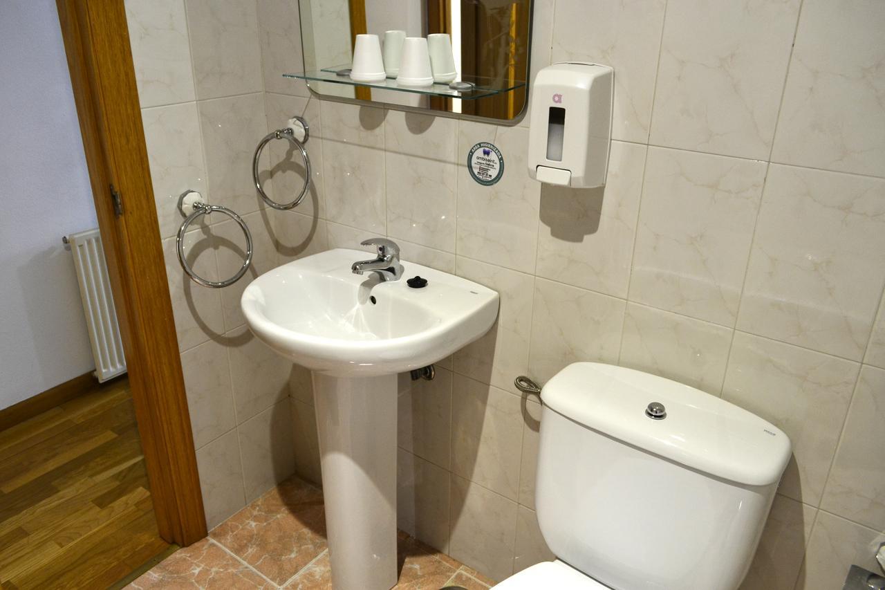 Hostal Lucus Луго Екстер'єр фото
