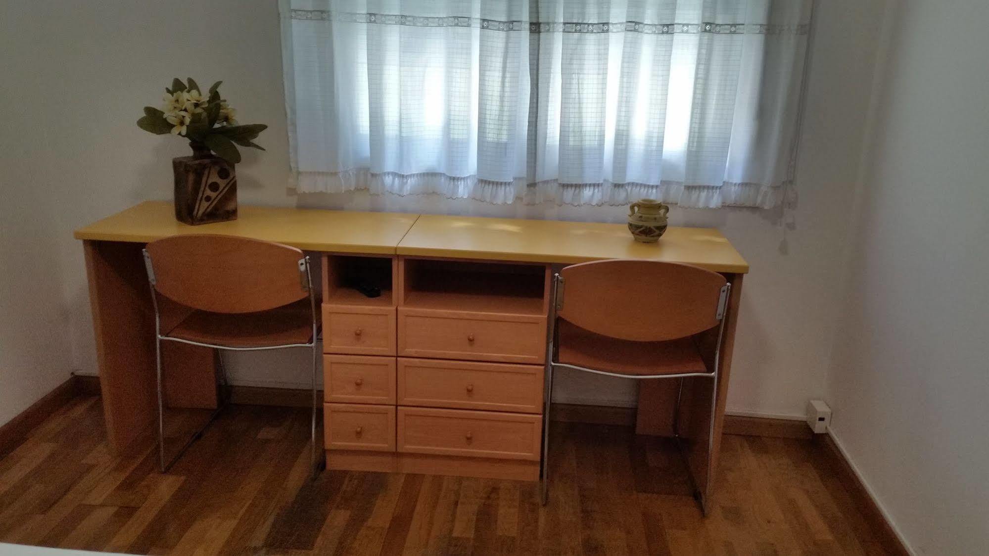 Hostal Lucus Луго Екстер'єр фото