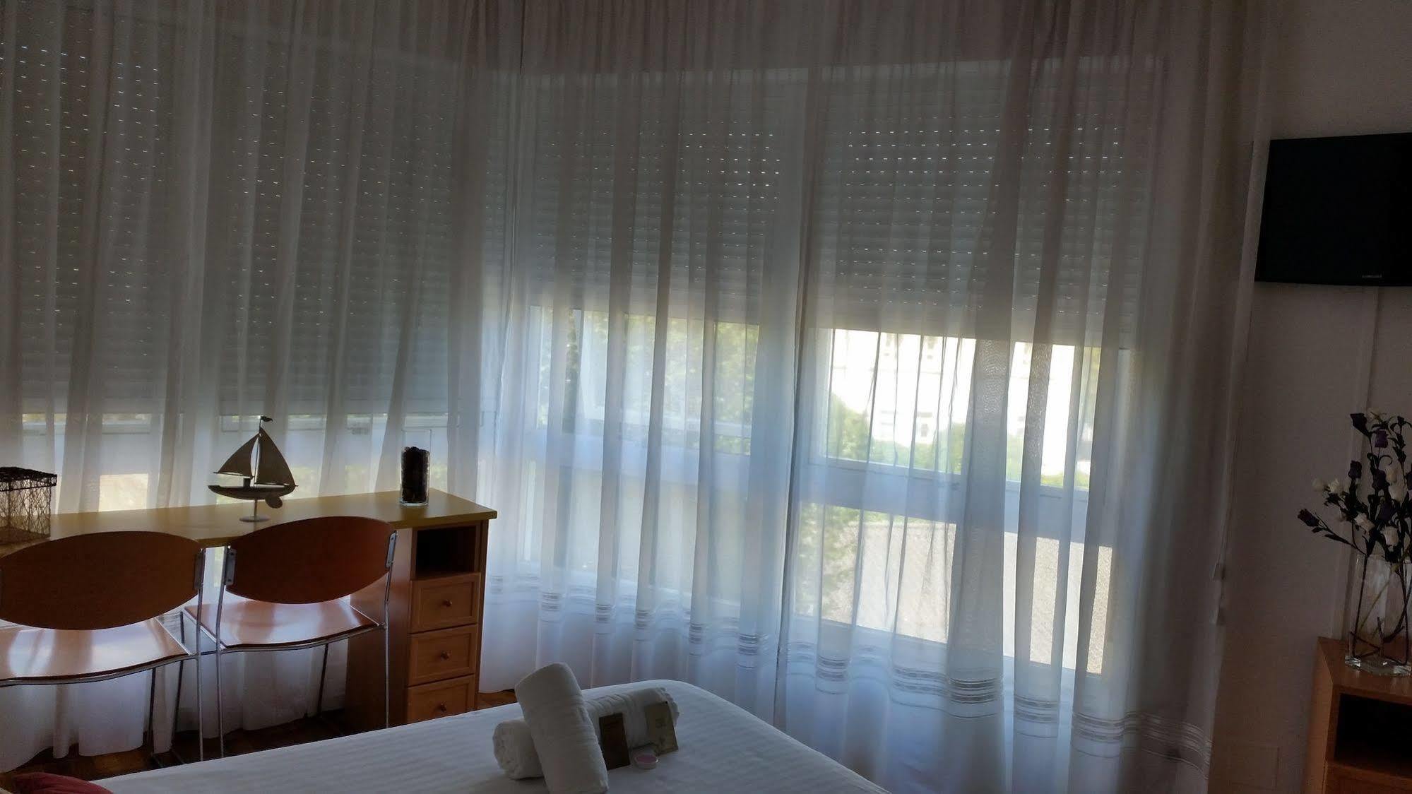 Hostal Lucus Луго Екстер'єр фото
