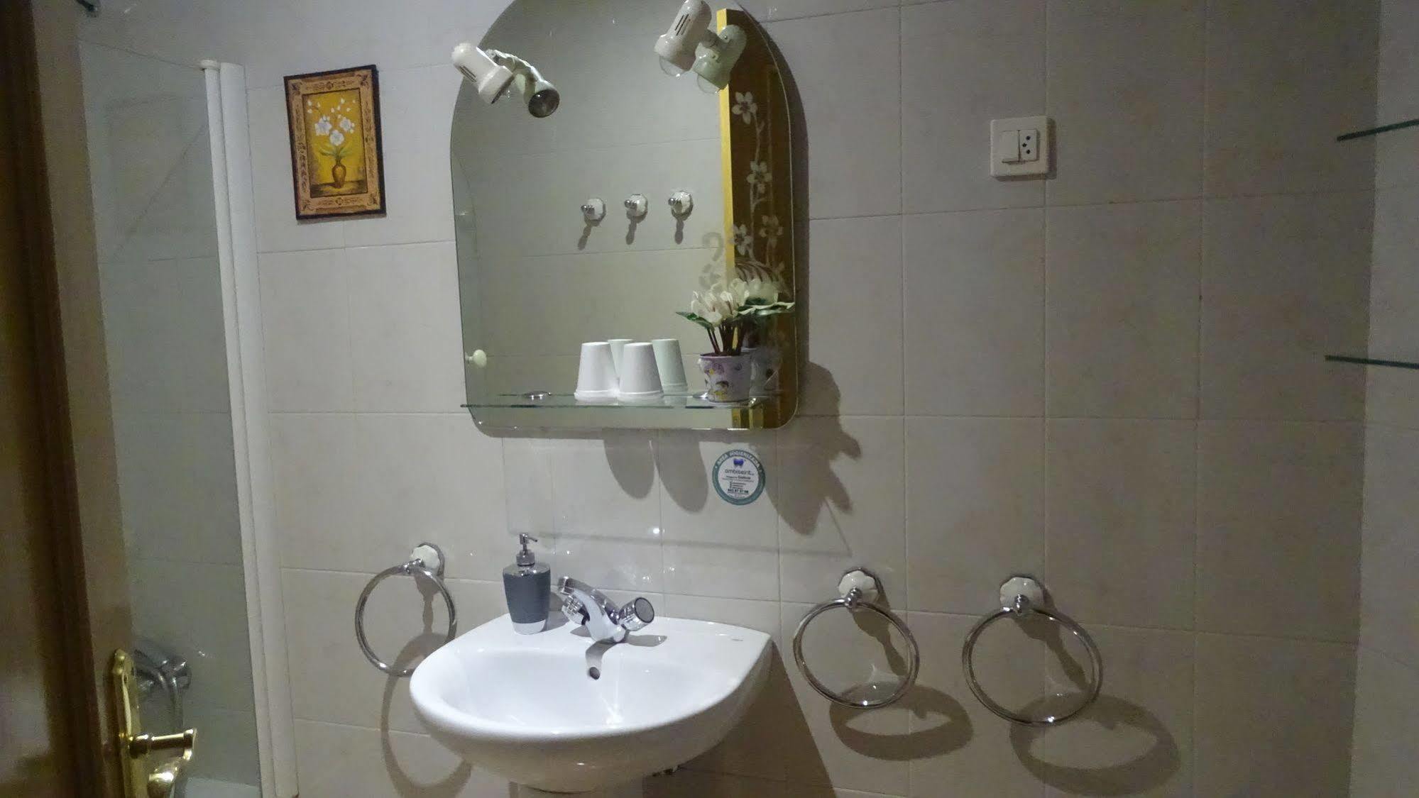 Hostal Lucus Луго Екстер'єр фото