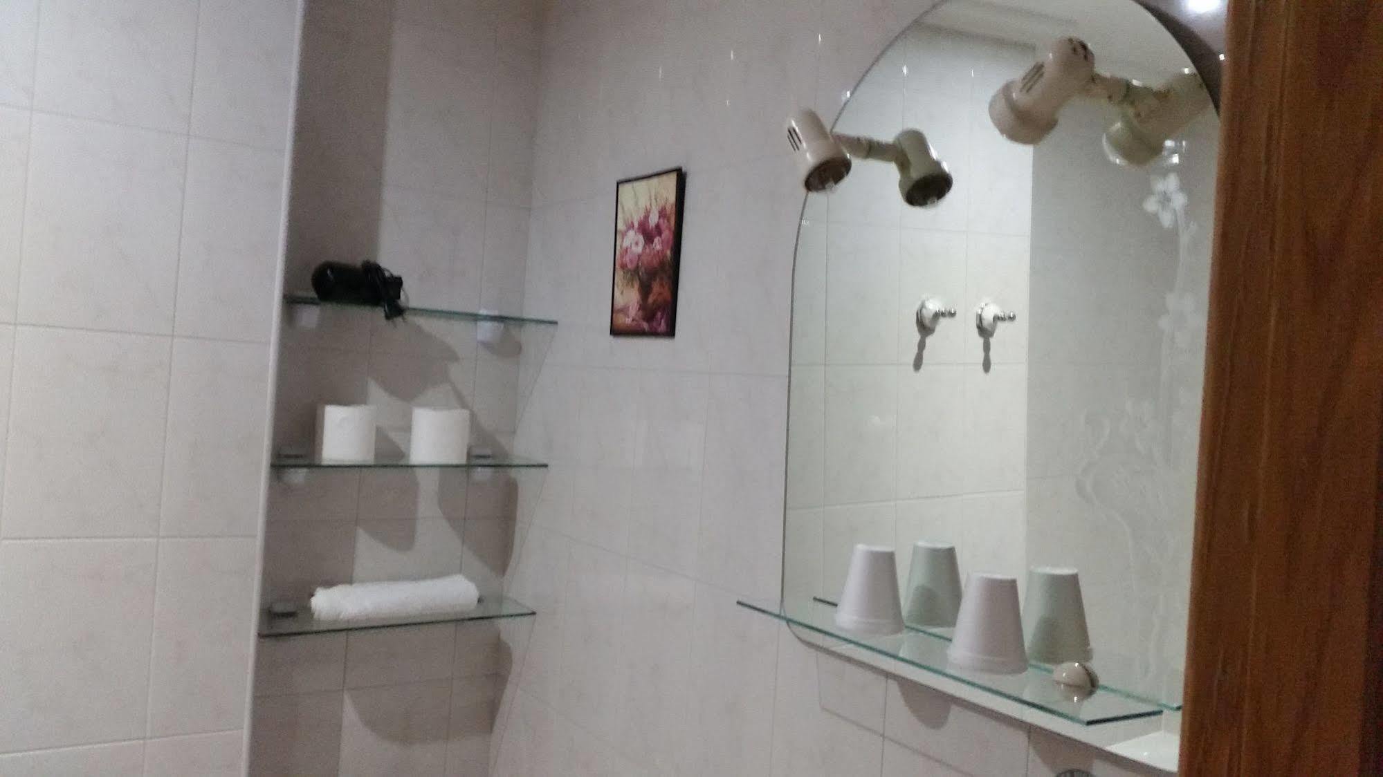 Hostal Lucus Луго Екстер'єр фото