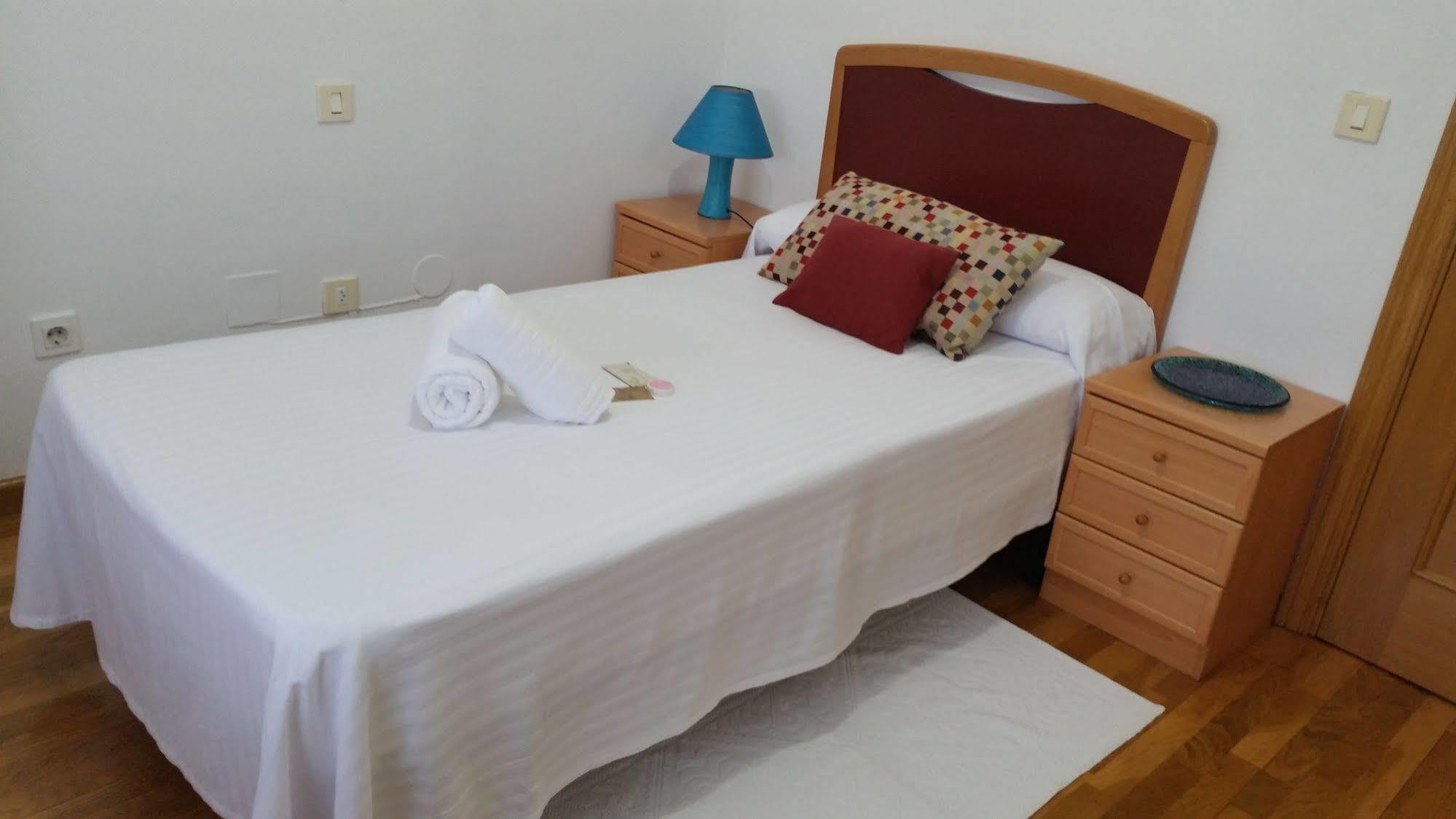 Hostal Lucus Луго Екстер'єр фото